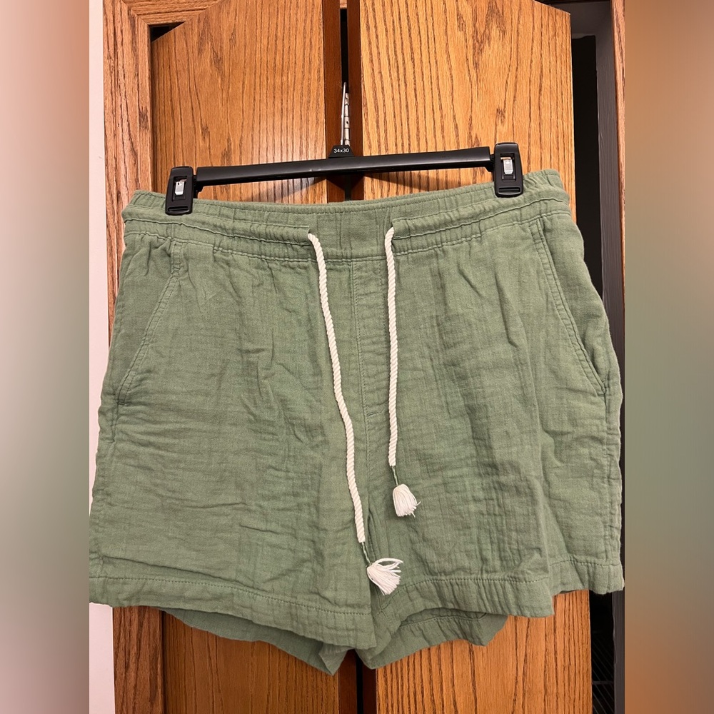 Old Navy Green Linen Shorts